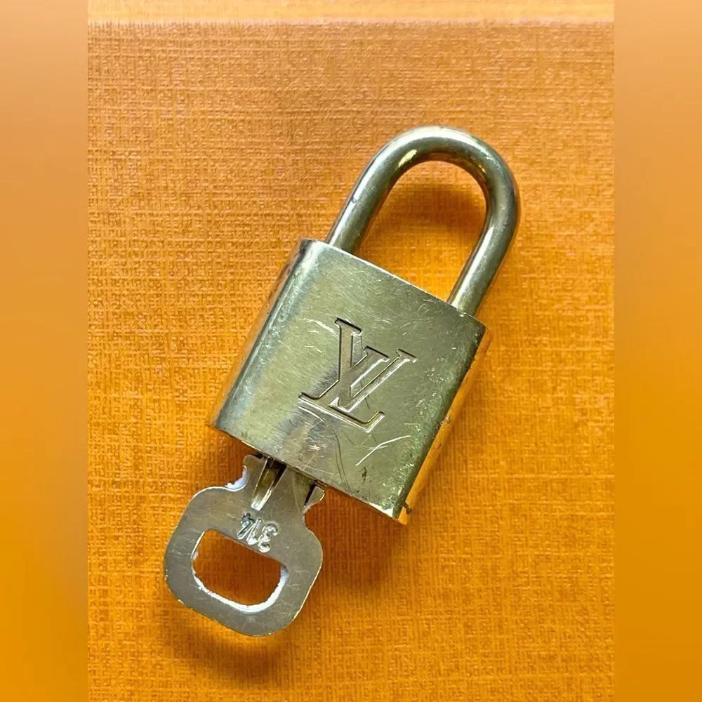Vintage Louis Vuitton Lock and Key #314